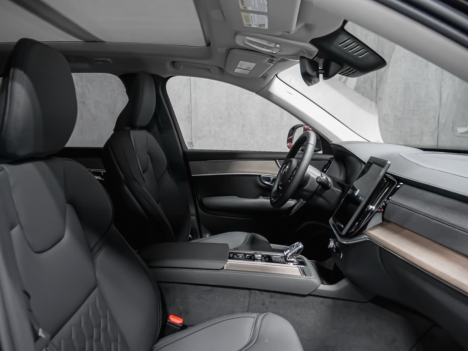 Volvo XC90 2025.5 Plug-In Hybrid Plus 2025-18