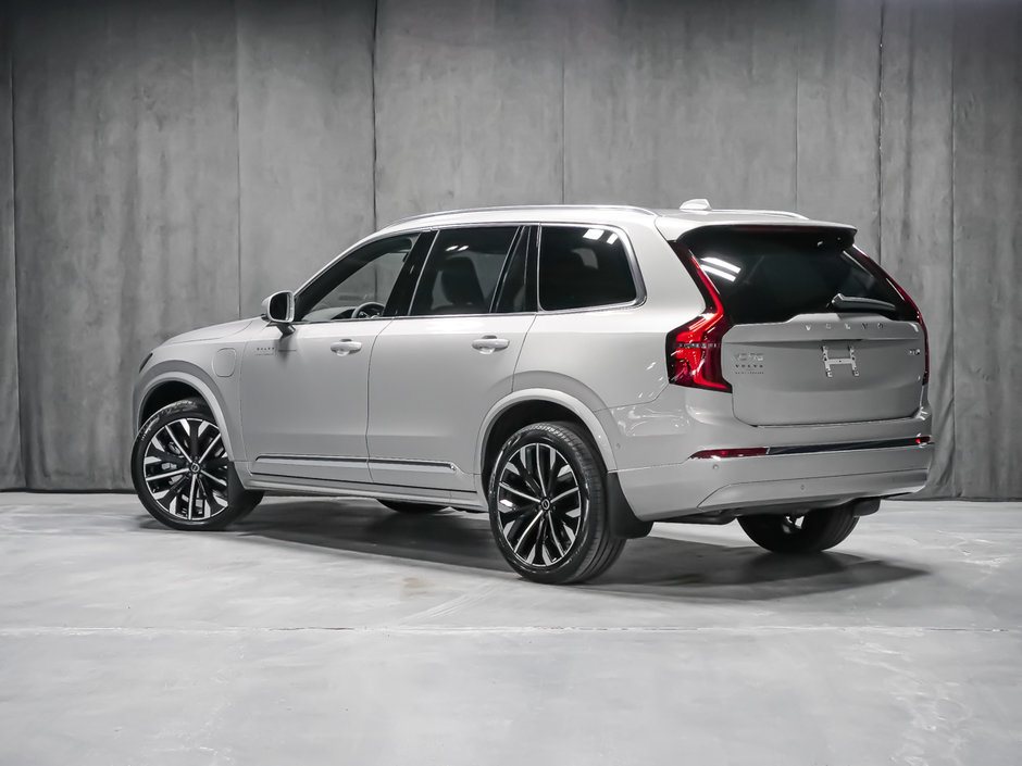 Volvo XC90 2025.5 PLUG-IN HYBRID Plus 2025-1