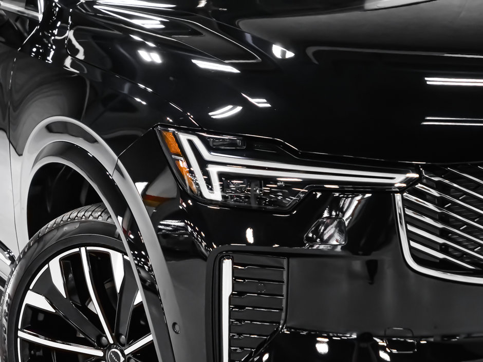 2025 Volvo XC90 PLUG-IN HYBRID Plus Bright Theme-14