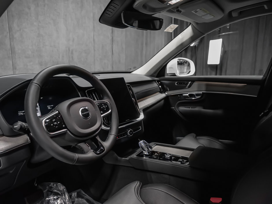 2025 Volvo XC90 PLUG-IN HYBRID Ultra Bright Theme-7