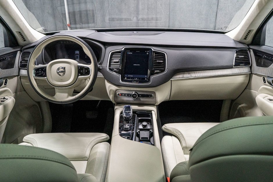 2025 Volvo XC90 PLUG-IN HYBRID ULTRA BRIGHT-9