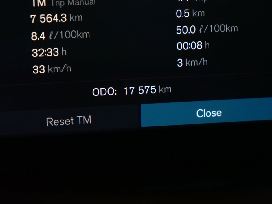 2025 Volvo XC90 Plug-In Hybrid T8 ULTRA BRIGHT-10
