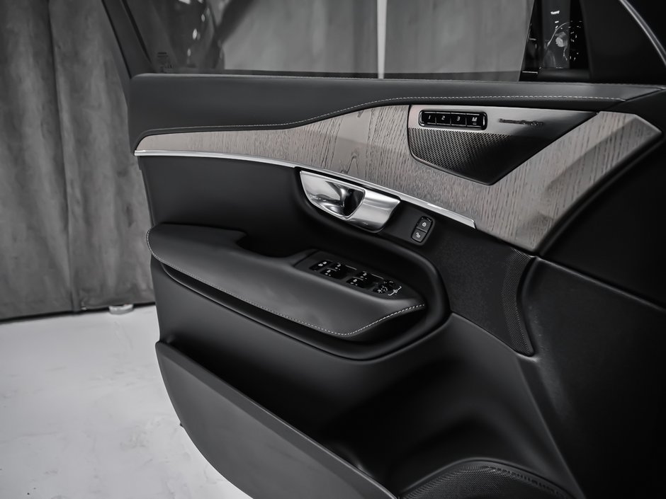 2025 Volvo XC90 Plug-In Hybrid T8 ULTRA BRIGHT-8