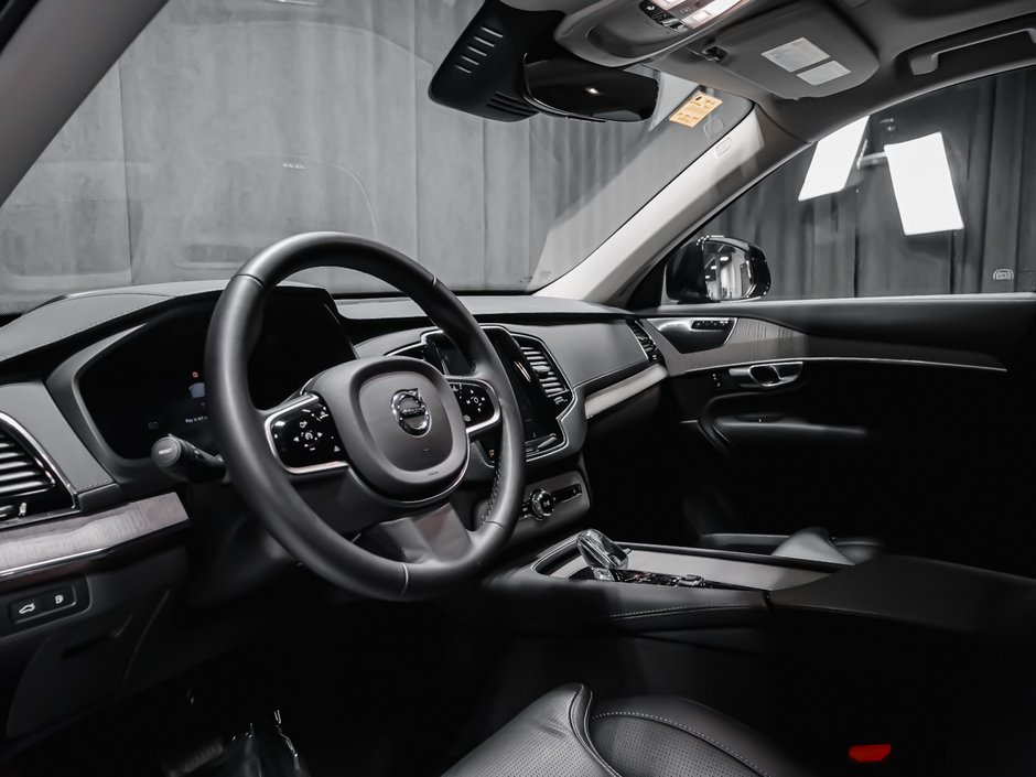 2025 Volvo XC90 Plug-In Hybrid T8 ULTRA BRIGHT-5