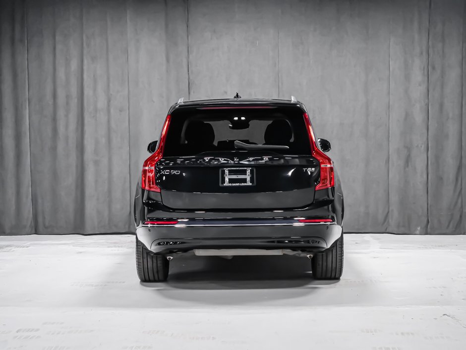 2025 Volvo XC90 Plug-In Hybrid T8 ULTRA BRIGHT-4