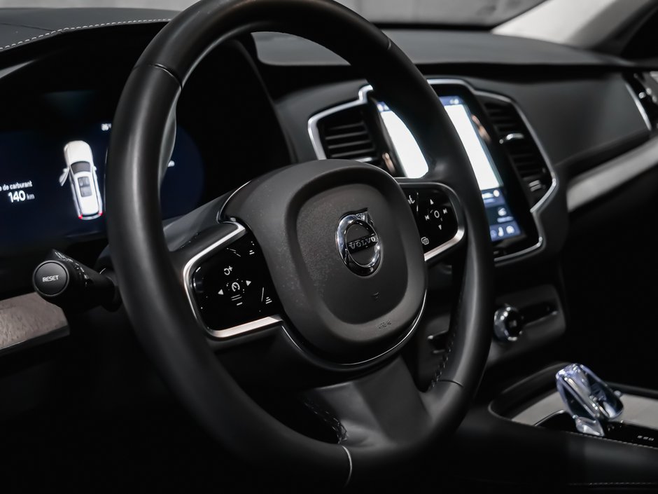 2025 Volvo XC90 Plug-In Hybrid T8 ULTRA BRIGHT LOUNGE-8