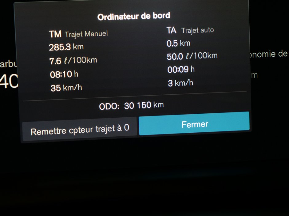 2025 Volvo XC90 Plug-In Hybrid T8 ULTRA BRIGHT LOUNGE-9