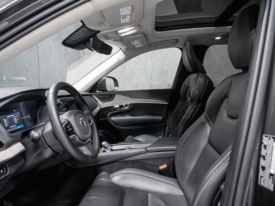 2025 Volvo XC90 Plug-In Hybrid T8 ULTRA BRIGHT LOUNGE-12