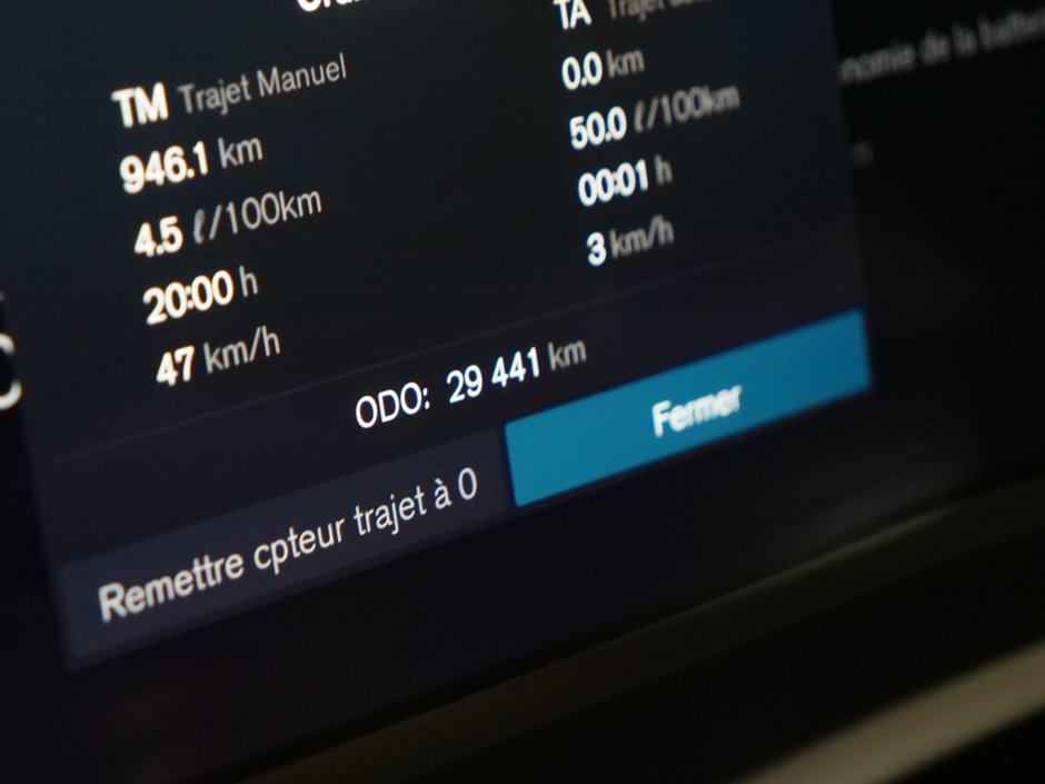 2025 Volvo XC90 Plug-In Hybrid T8 ULTRA BRIGHT-8