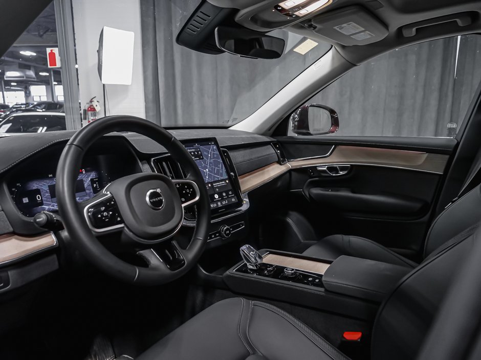 Volvo XC90 Plug-In Hybrid T8 PLUS BRIGHT 2025-1