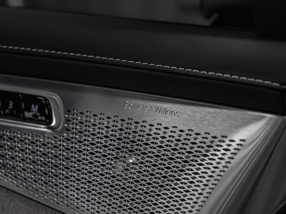 2026 Volvo XC90 Plug-In Hybrid Ultra 7-Seater (Bright Theme)-13