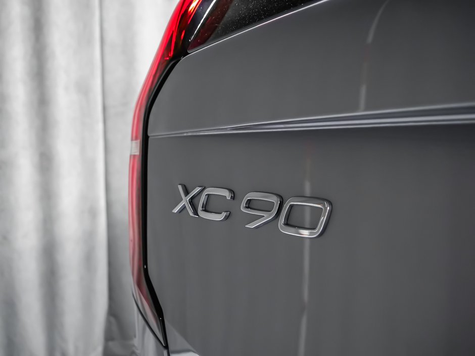 2026 Volvo XC90 Plug-In Hybrid Plus 7-Seater (Dark Theme)-19