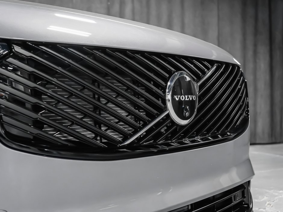 2026 Volvo XC90 Plug-In Hybrid Plus 7-Seater (Dark Theme)-8