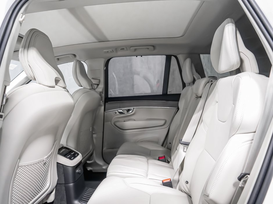 Volvo XC90 Plug-In Hybrid Ultra 7-Seater (Bright Theme) 2026-15