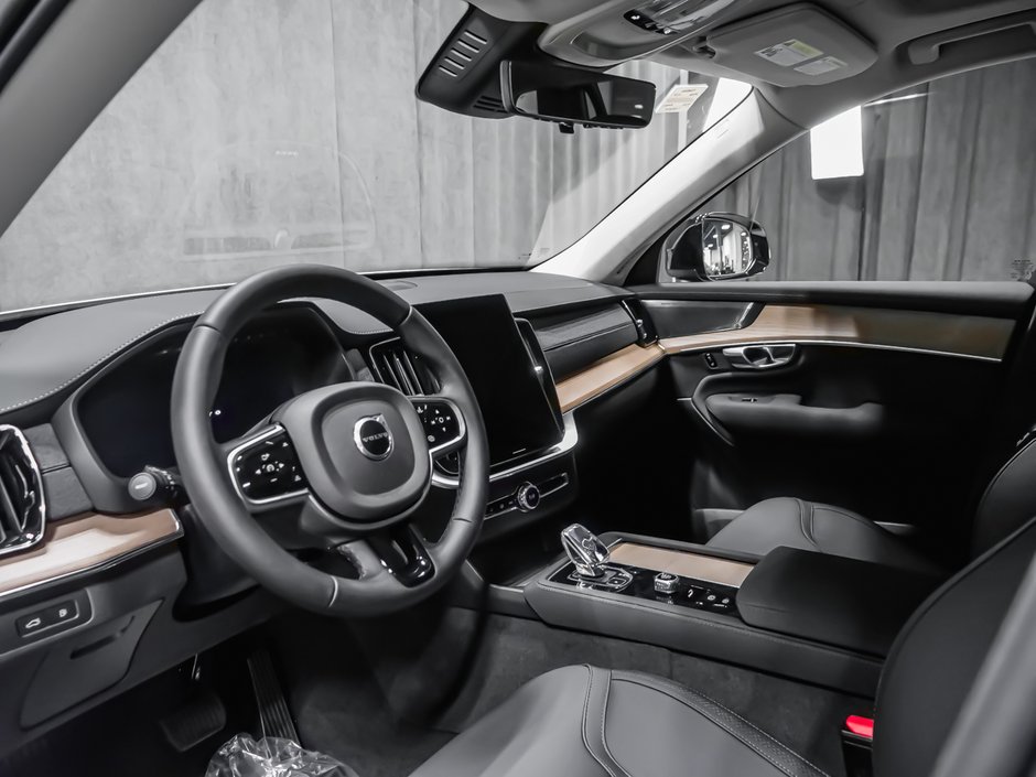2026 Volvo XC90 Plug-In Hybrid Plus 7-Seater (Dark Theme)-6