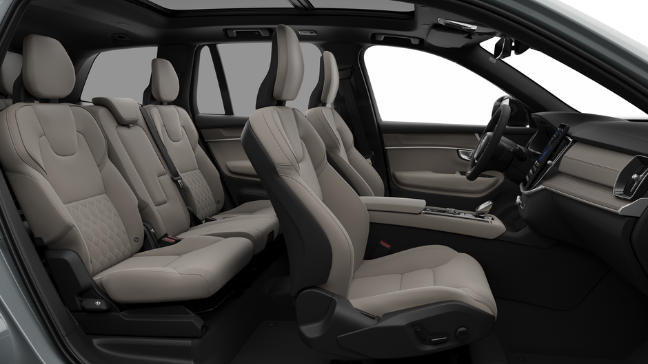 2026 Volvo XC90 Plug-In Hybrid Plus Dark Theme-12
