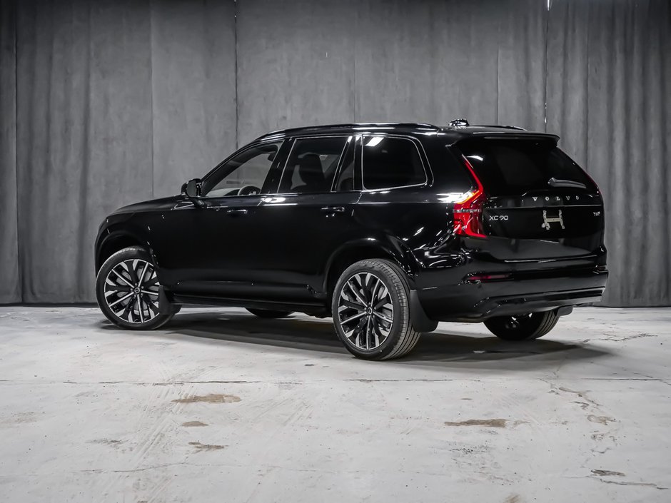 Volvo XC90 Plug-in hybrid Plus 7-Seater (Dark Theme) 2026-3