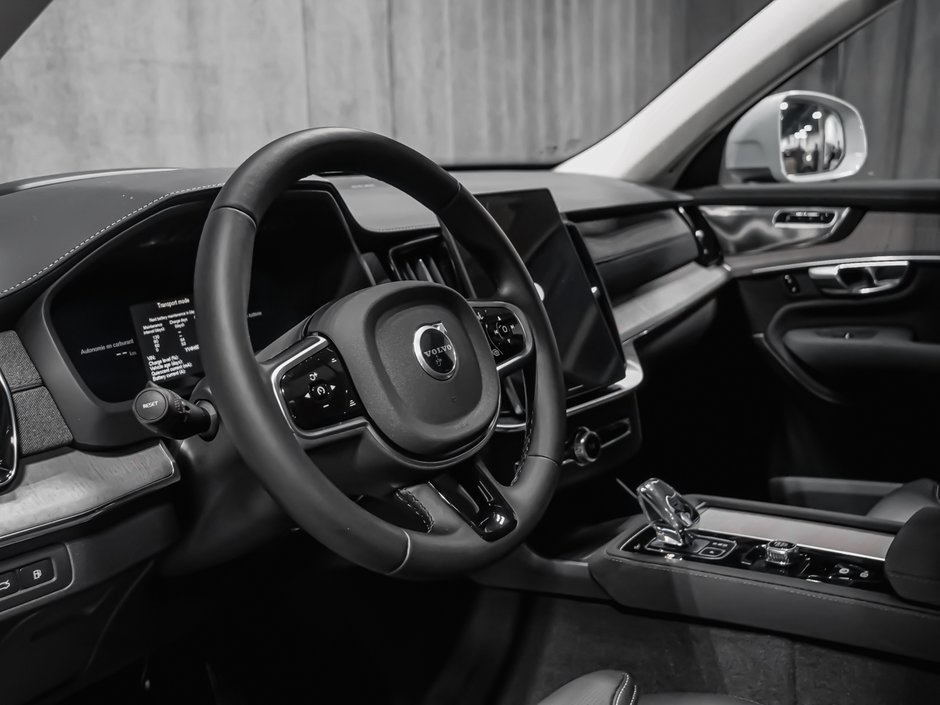 Volvo XC90 Plug-in hybrid Ultra 7-Seater (Bright Theme) 2026-8