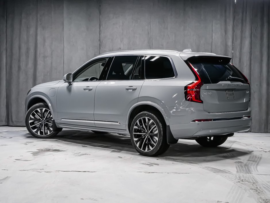 Volvo XC90 Plug-in hybrid Plus 7-Seater (Bright Theme) 2026-3