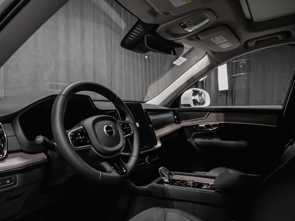 Volvo XC90 Plug-in hybrid Core 7-Seater (Bright Theme) 2026-6