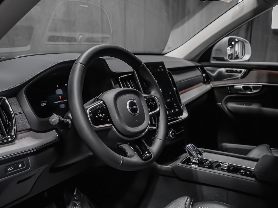 2026 Volvo XC90 Plug-in hybrid Ultra 6-Seater (Bright Theme)-7