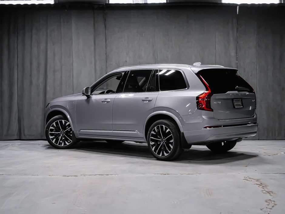 2026 Volvo XC90 Plug-in hybrid Ultra 6-Seater (Bright Theme)-3