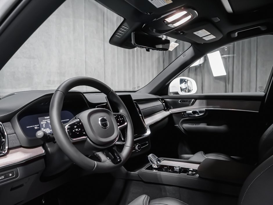2026 Volvo XC90 Plug-in hybrid Ultra 6-Seater (Bright Theme)-5