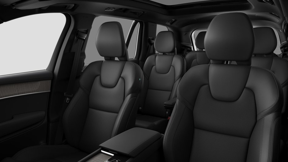 Volvo XC90 Plug-In Hybrid Ultra Bright Theme 2026-11