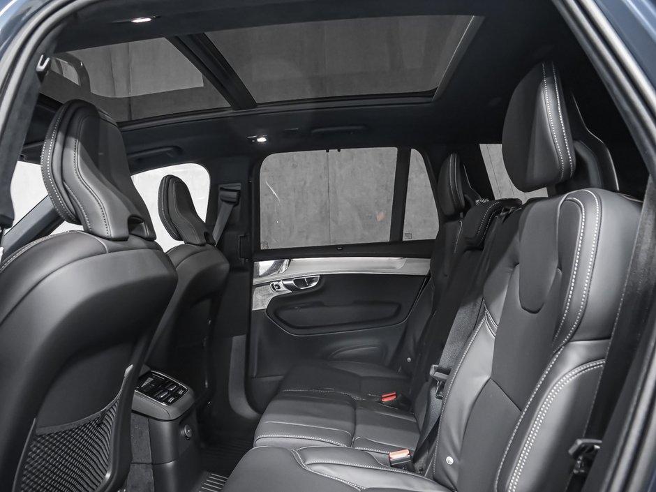 Volvo XC90 Plug-in hybrid Ultra Black Edition 7-Seater 2027-19