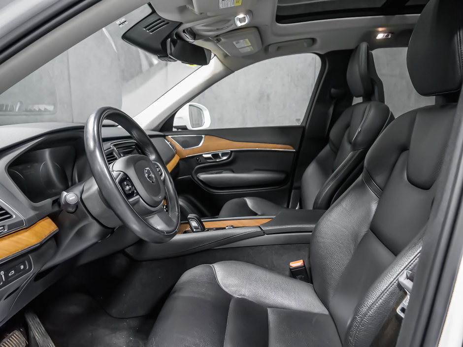 2021 Volvo XC90 Recharge T8 INSCRIPTION EXPRESSION CLIMATE-12