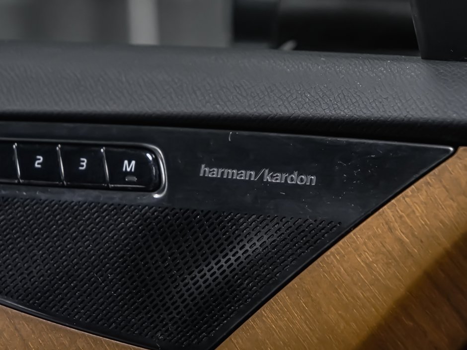 2021 Volvo XC90 Recharge T8 INSCRIPTION EXPRESSION CLIMATE HARMNA KARDON-11