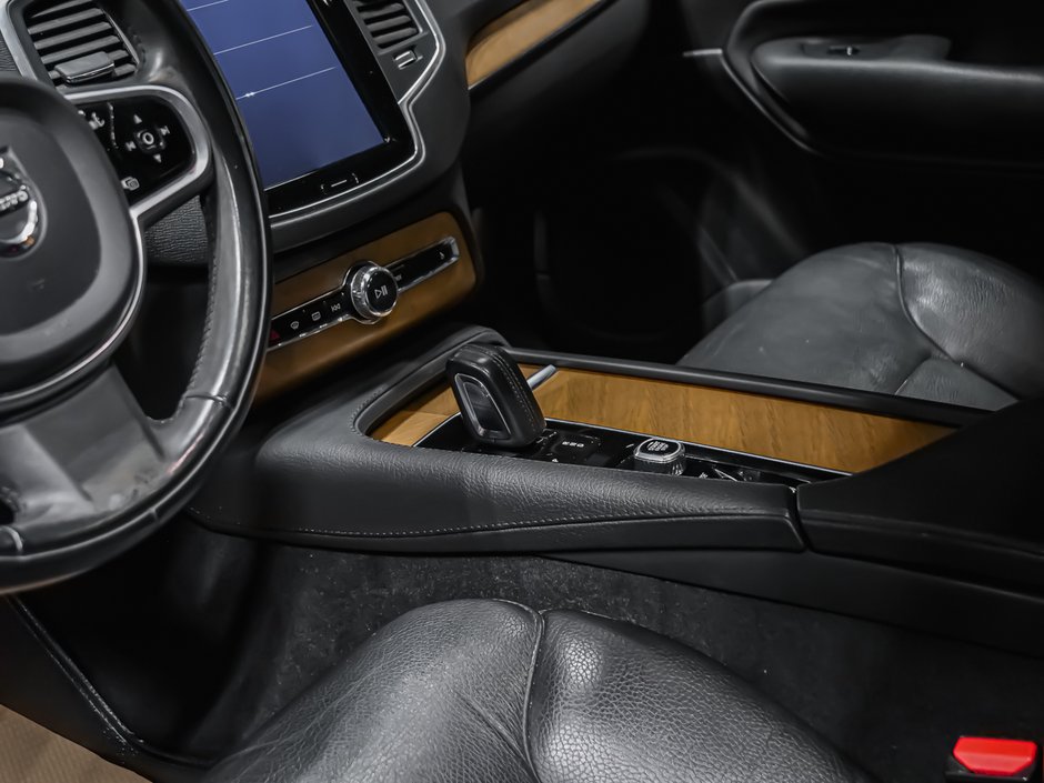 2021 Volvo XC90 Recharge T8 INSCRIPTION EXPRESSION CLIMATE HARMNA KARDON-7