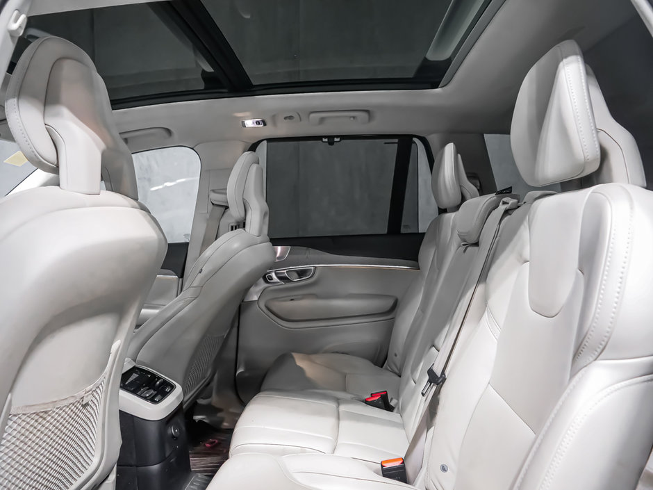 2022 Volvo XC90 Recharge T8 INSCRIPTION-11