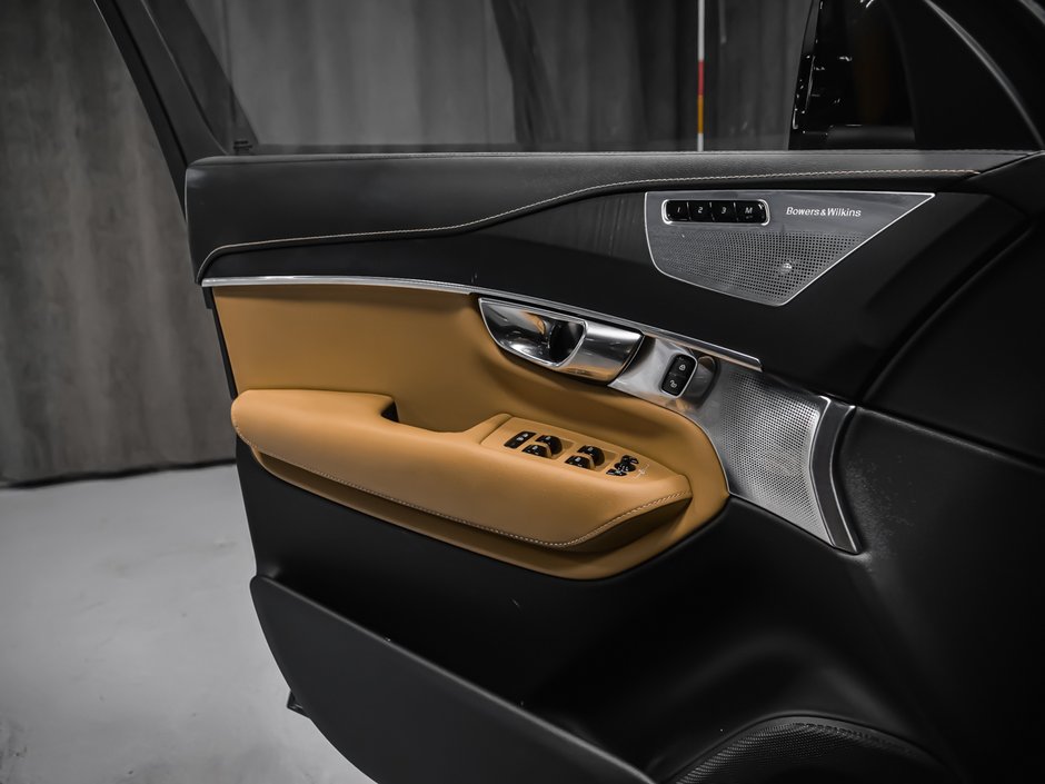 2022 Volvo XC90 Recharge T8 INSCRIPTION ADVANDED CLIMATE BOWERS-14
