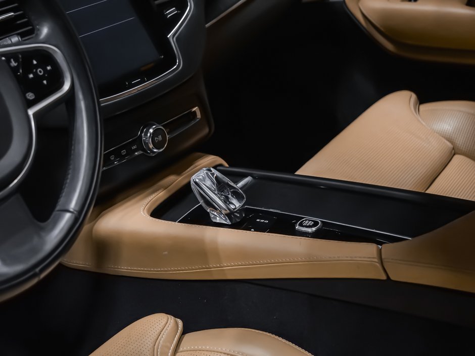 2022 Volvo XC90 Recharge T8 INSCRIPTION ADVANDED CLIMATE BOWERS-10