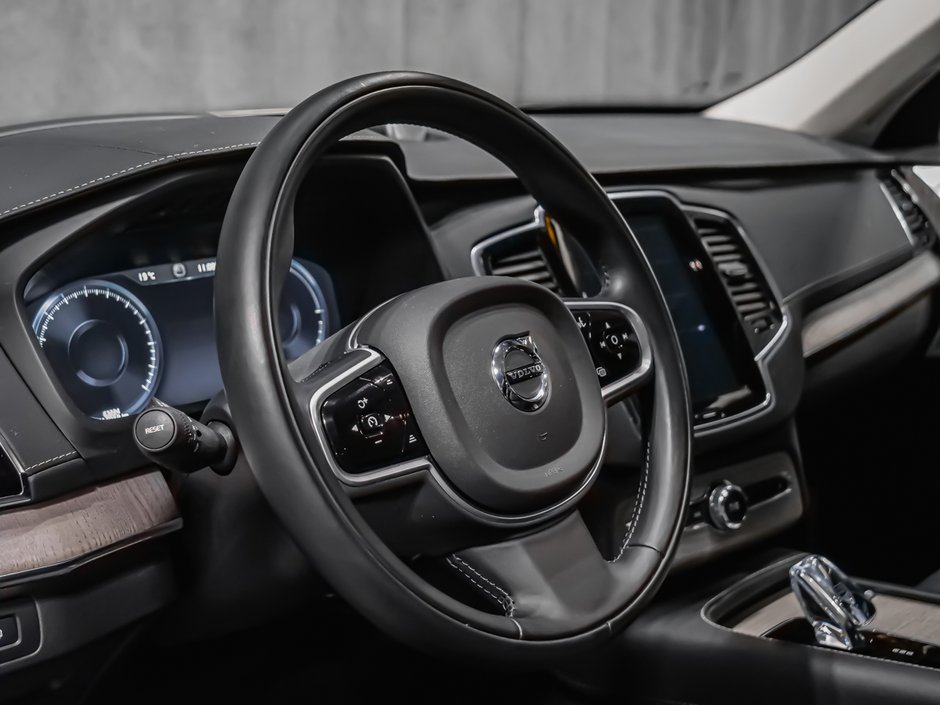 2022 Volvo XC90 Recharge Inscription-8