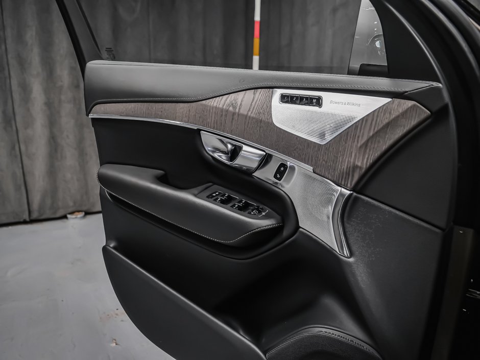 2022 Volvo XC90 Recharge Inscription-10