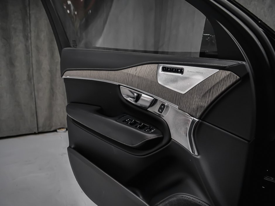 2024 Volvo XC90 Recharge T8 ULTIMATE BRIGHT BOWERS & WILKINS MAGS 21PO-10