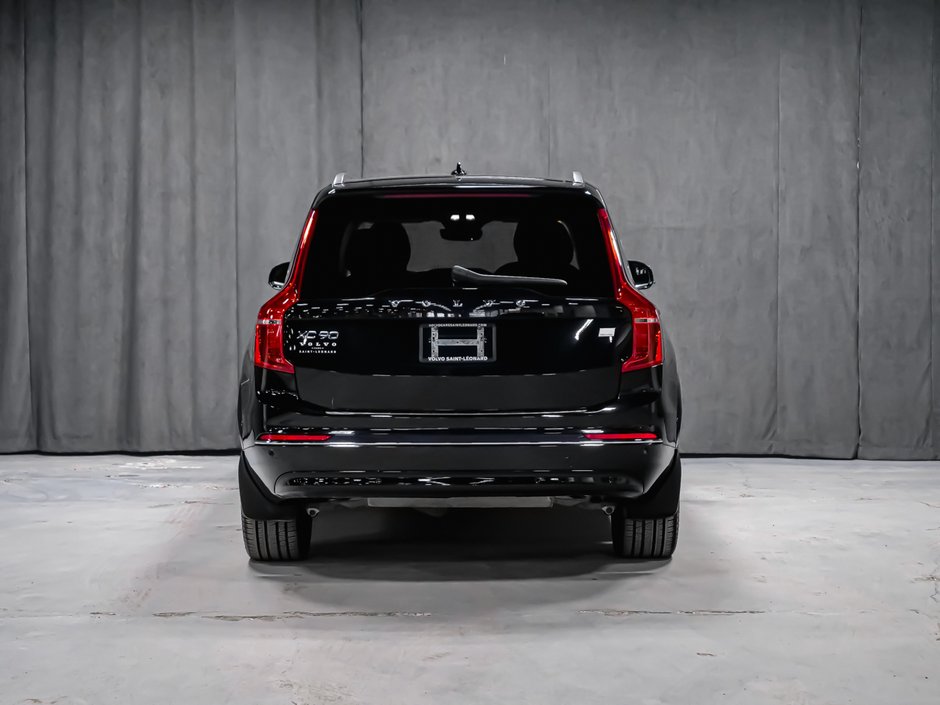 2024 Volvo XC90 Recharge PLUS BRIGHT THEME T8 AWD PLUG-IN HYBRID-4
