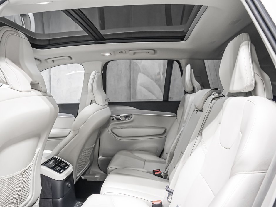 Volvo XC90 Recharge CORE BRIGHT THEME 2024-11