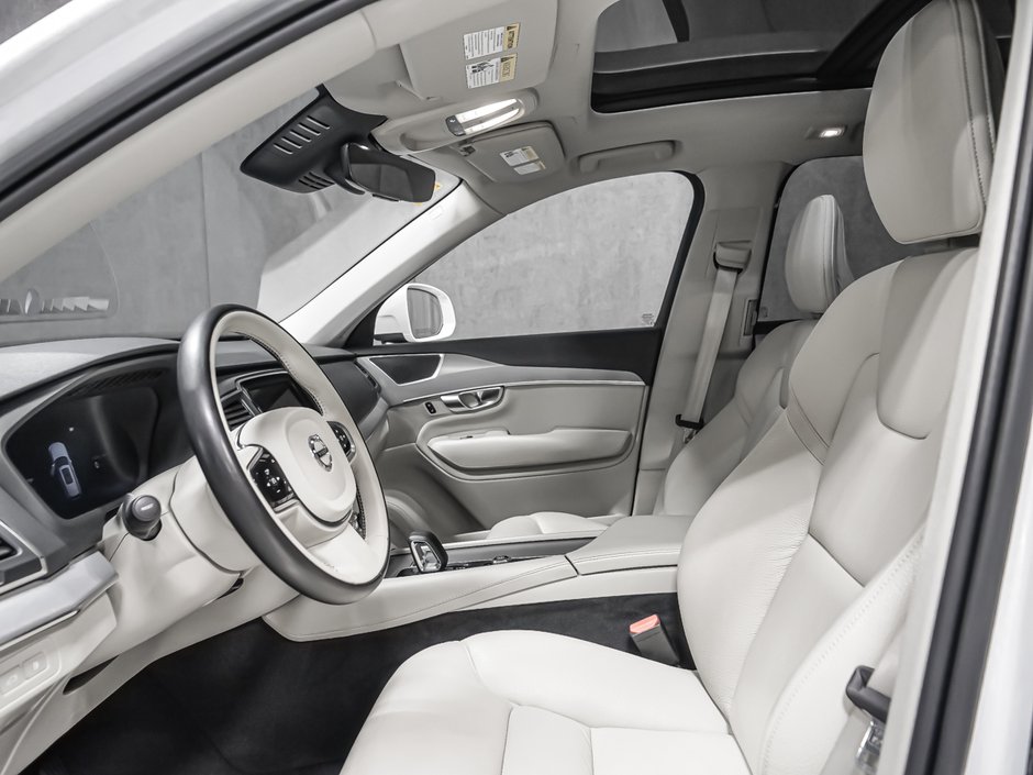 Volvo XC90 Recharge CORE BRIGHT THEME 2024-10