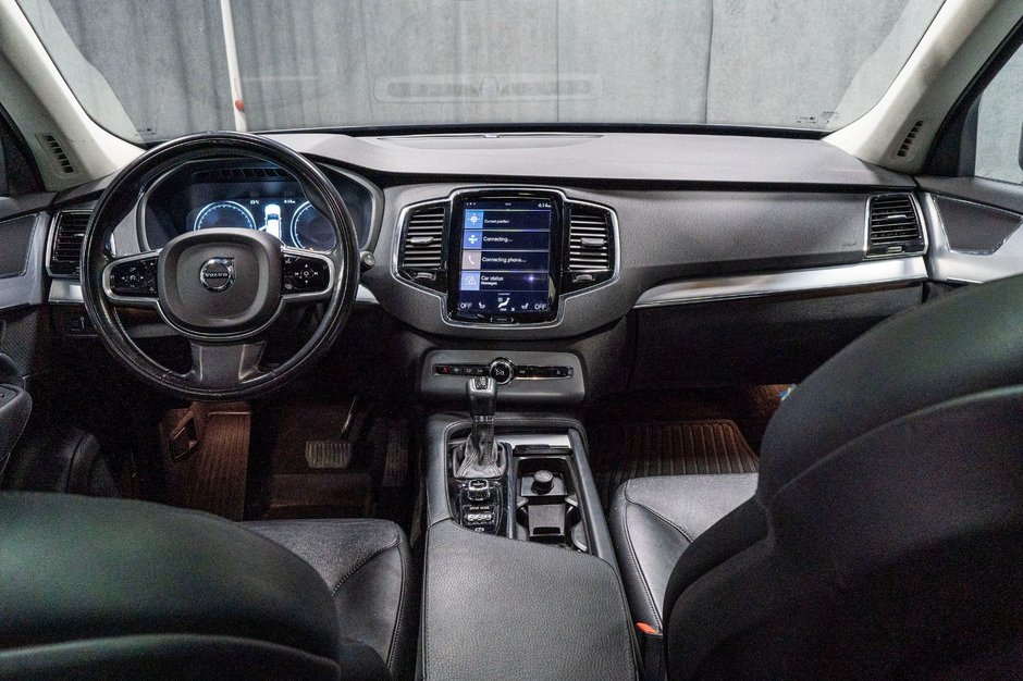 Volvo XC90 T5 MOMENTUM 2017-9