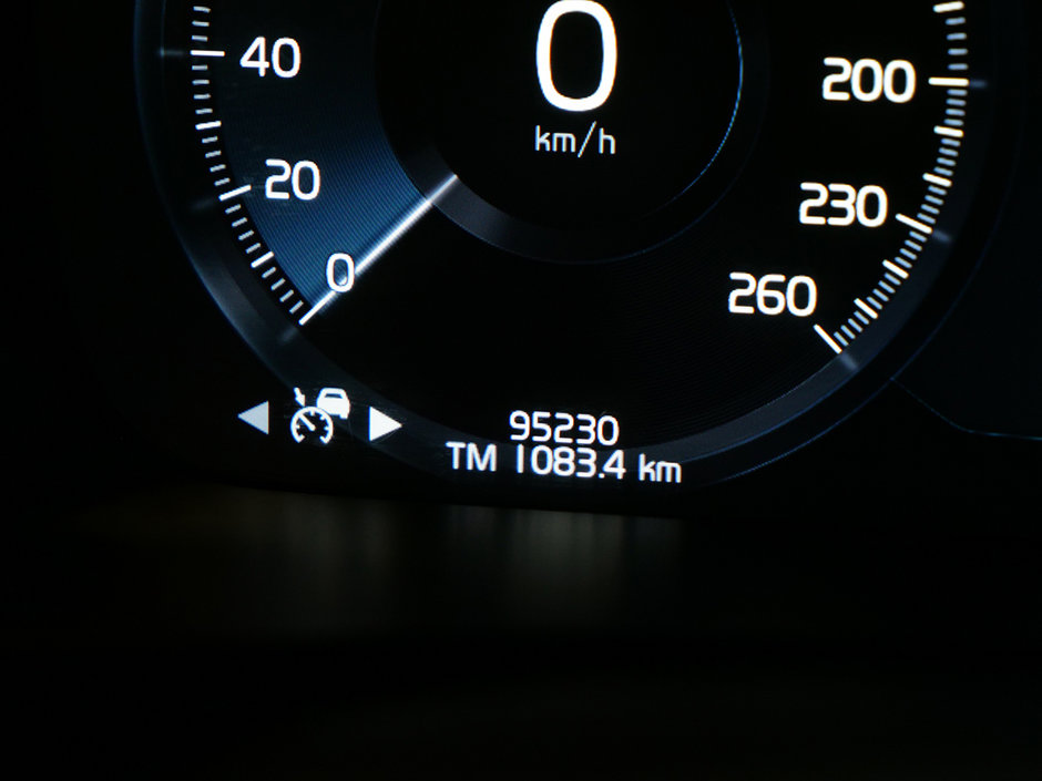 2018 Volvo XC90 T6 INSCRIPTION VISON CLIMATE CONVENIENCE-20