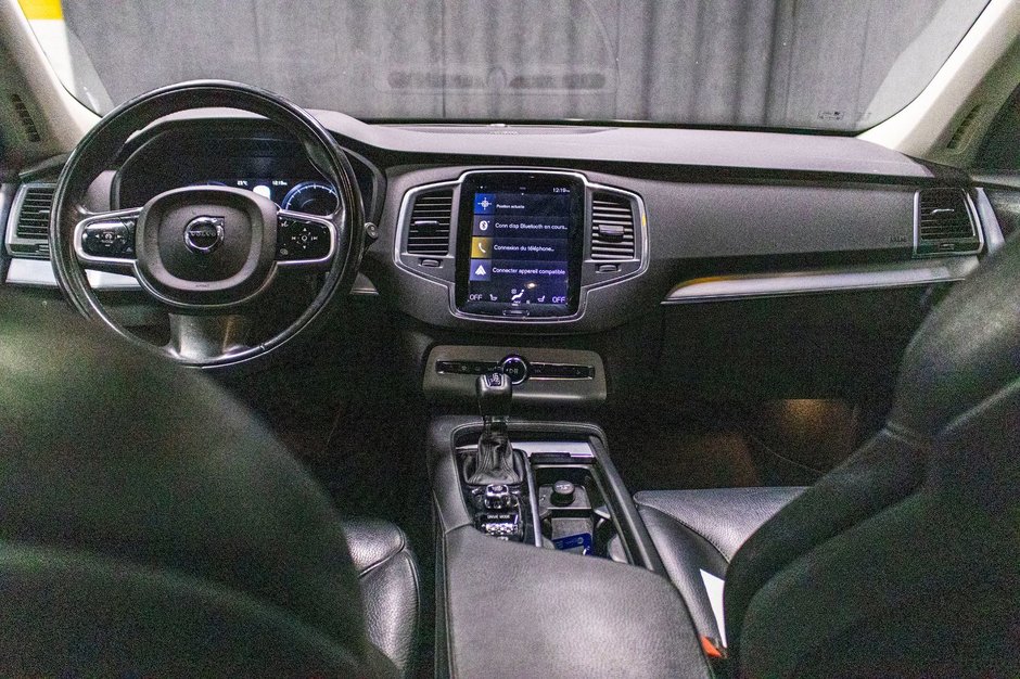 Volvo XC90 T6 MOMENTUM 2019-22