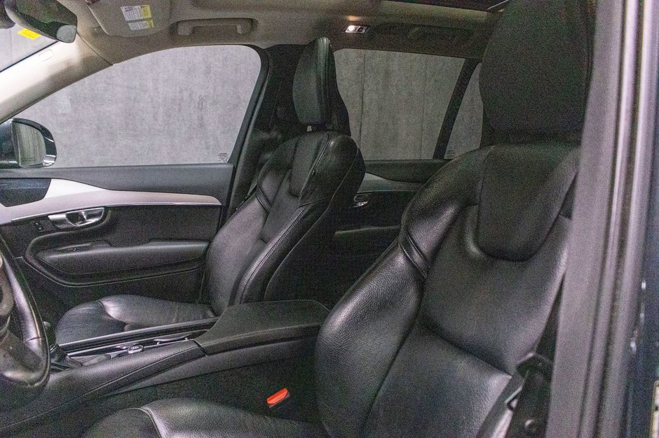 Volvo XC90 T6 MOMENTUM 2019-25