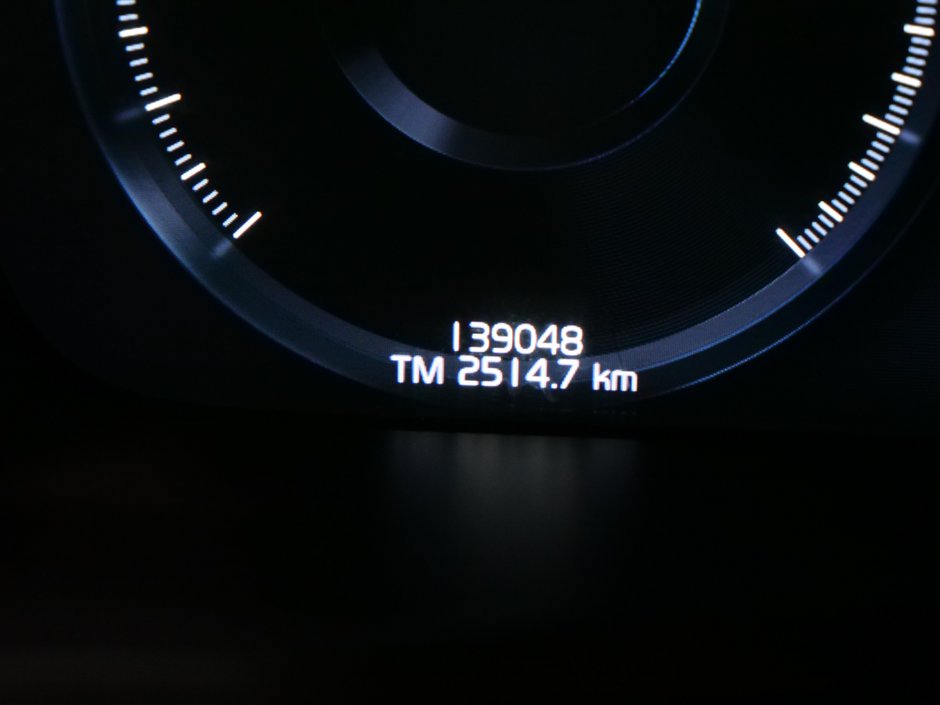 Volvo XC90 T6 MOMENTUM ENSEMBLE PLUS HARMAN KARDON MAGS 21PO 2019-10