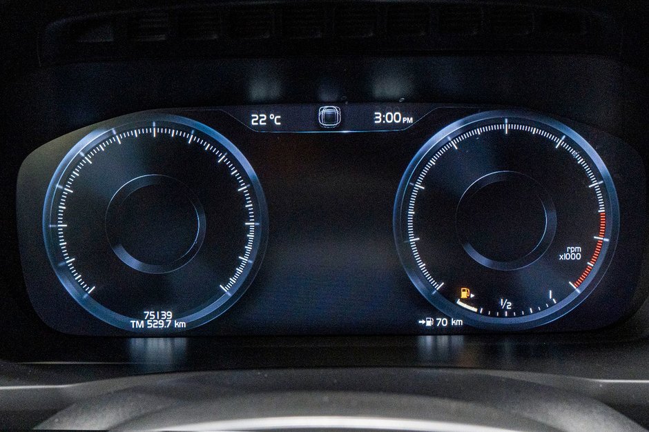 Volvo XC90 T6 MOMENTUM CLIMATE 2021-15