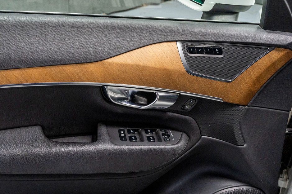 Volvo XC90 T6 MOMENTUM CLIMATE 2021-12