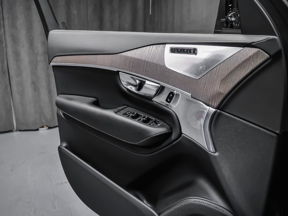 2022 Volvo XC90 T6 INSCRIPTION ADVANCED CLIMATE-9