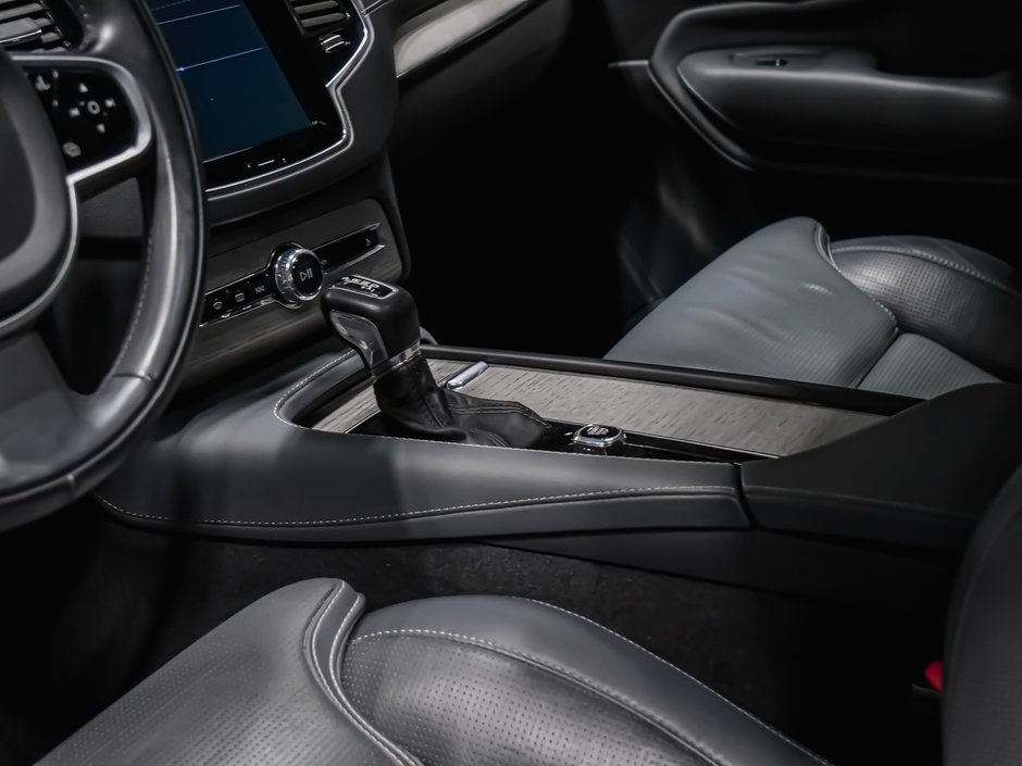 2022 Volvo XC90 T6 INSCRIPTION ADVANCED CLIMATE-7